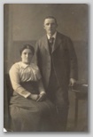 Alojzija in Ivan Godec (prababica in praded, Jezero ali Podpeč, okoli 1914)