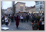 Zborovanje za mir 24. 2. 2022 na Prešernovem trgu v Ljubljani
