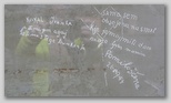 Sama sem, obsojena na smrt, napis na steni celice gestapovskega zapora v Begunjah