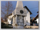Spomenik Primožu Trubarju na Raščici