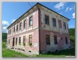 Nekdanja šola v Gorenjem Leskovcu