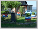 Slovenske zastave okras vrta