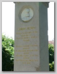 Jenkov nagrobnik v Prešernovem gaju