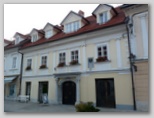 Petruškova rojstna hiša v Kamniku, Šutna 24