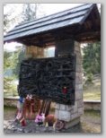 Tone Svetina, partizanski spomenik na Goreljku