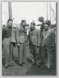 Milan Lipovec drugi z leve v sokolski uniformi leta 1939 ali 1940