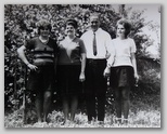 Šolarjevi: Slava, mama, ata, Mira 1973