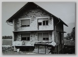 1975 zidava hiše na Sr. Dobravi 3a
