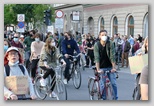 Protivladne demonstracije na kolesih v Ljubljani 8. maja 2020