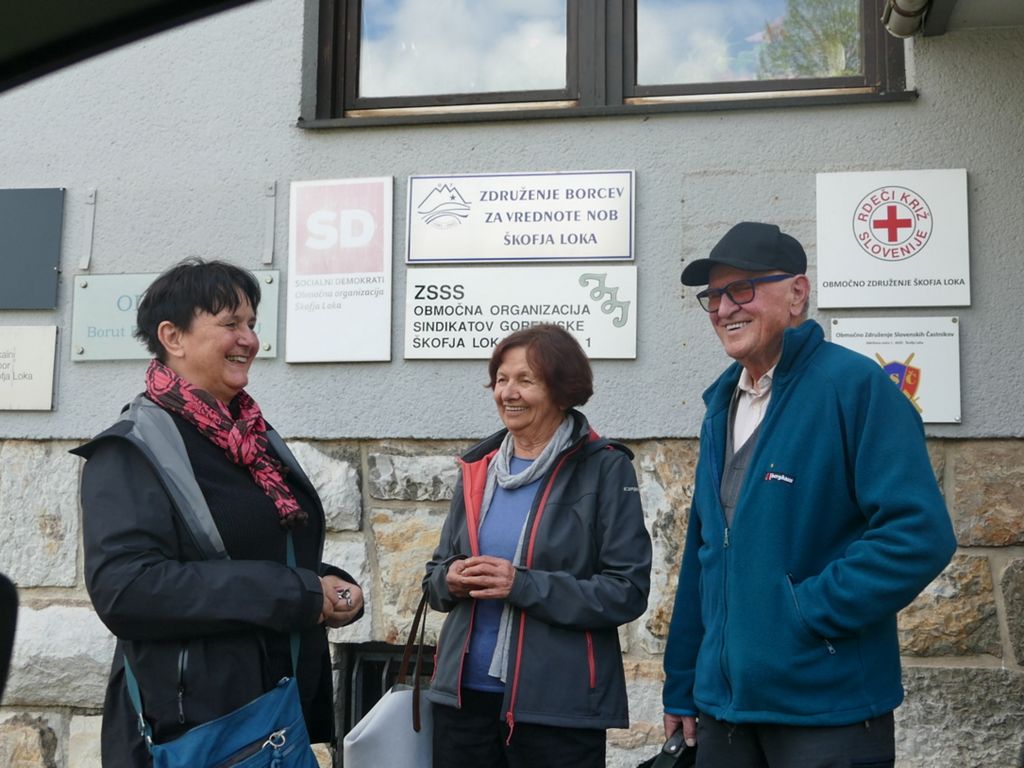 p1460896.jpg