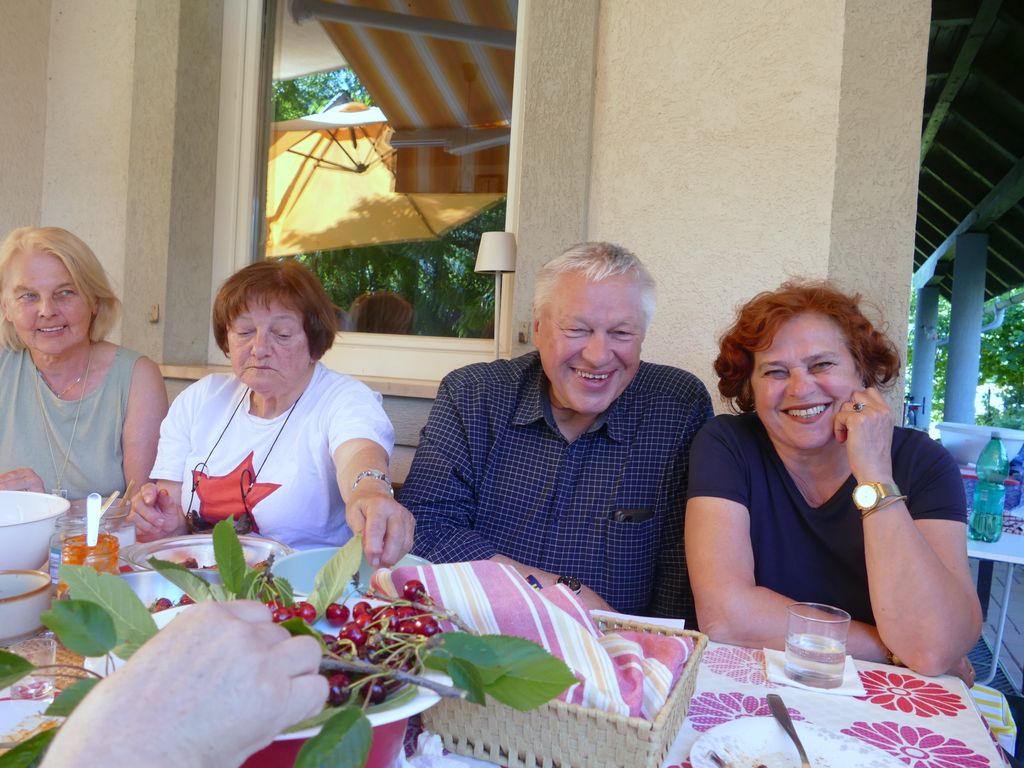 p1470656.jpg