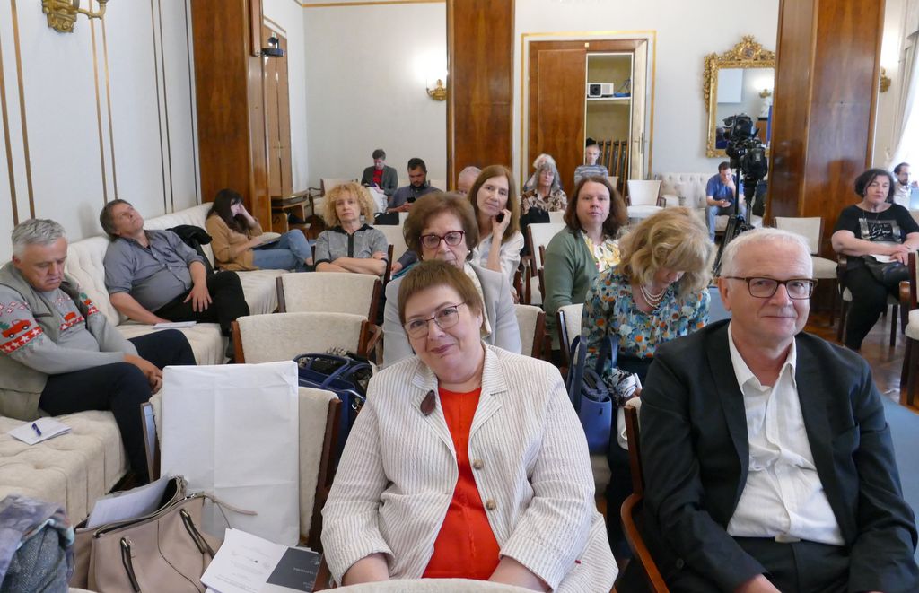 p1470773.jpg
