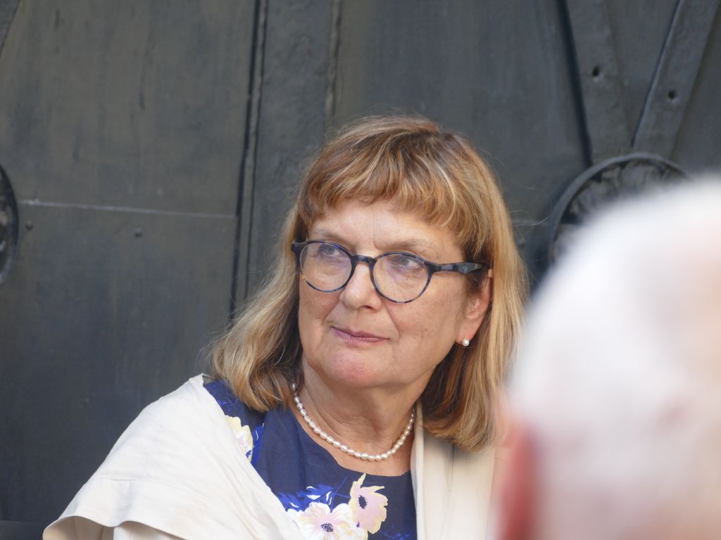p1480742.jpg