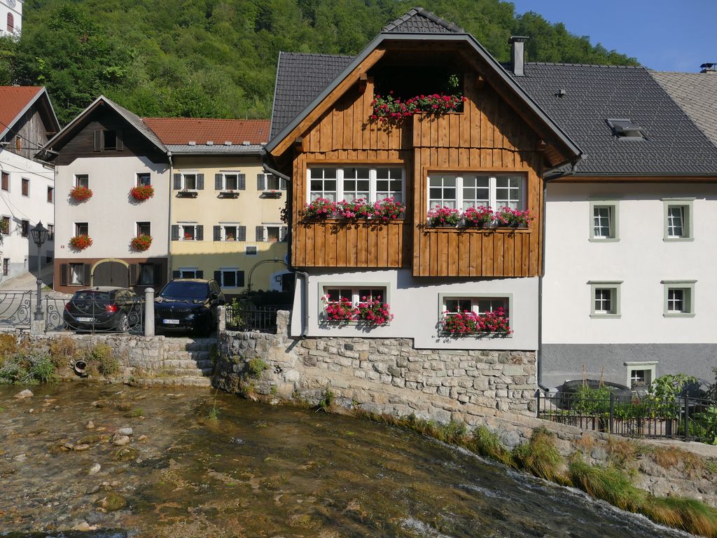 p1480817.jpg