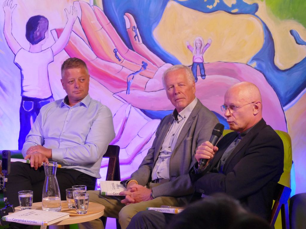 p1500008.jpg