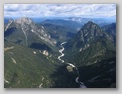 Dolina Mrzle vode, levo Sedlo Prašnik, Divji lovec, desno Kraljeva špica, zadaj Dobrač